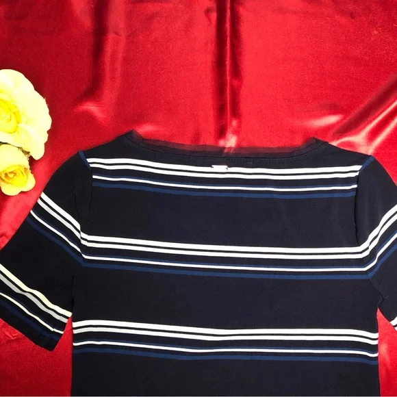 ⭐️NEW⭐️White House Black Market (WHBM) Short Sleeve Stripe Knit Shift Dress - Picture 12 of 12